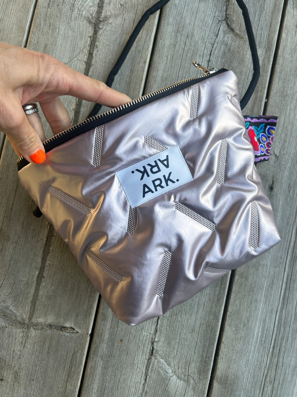 Mobo Bag Metallic Pink/Leo