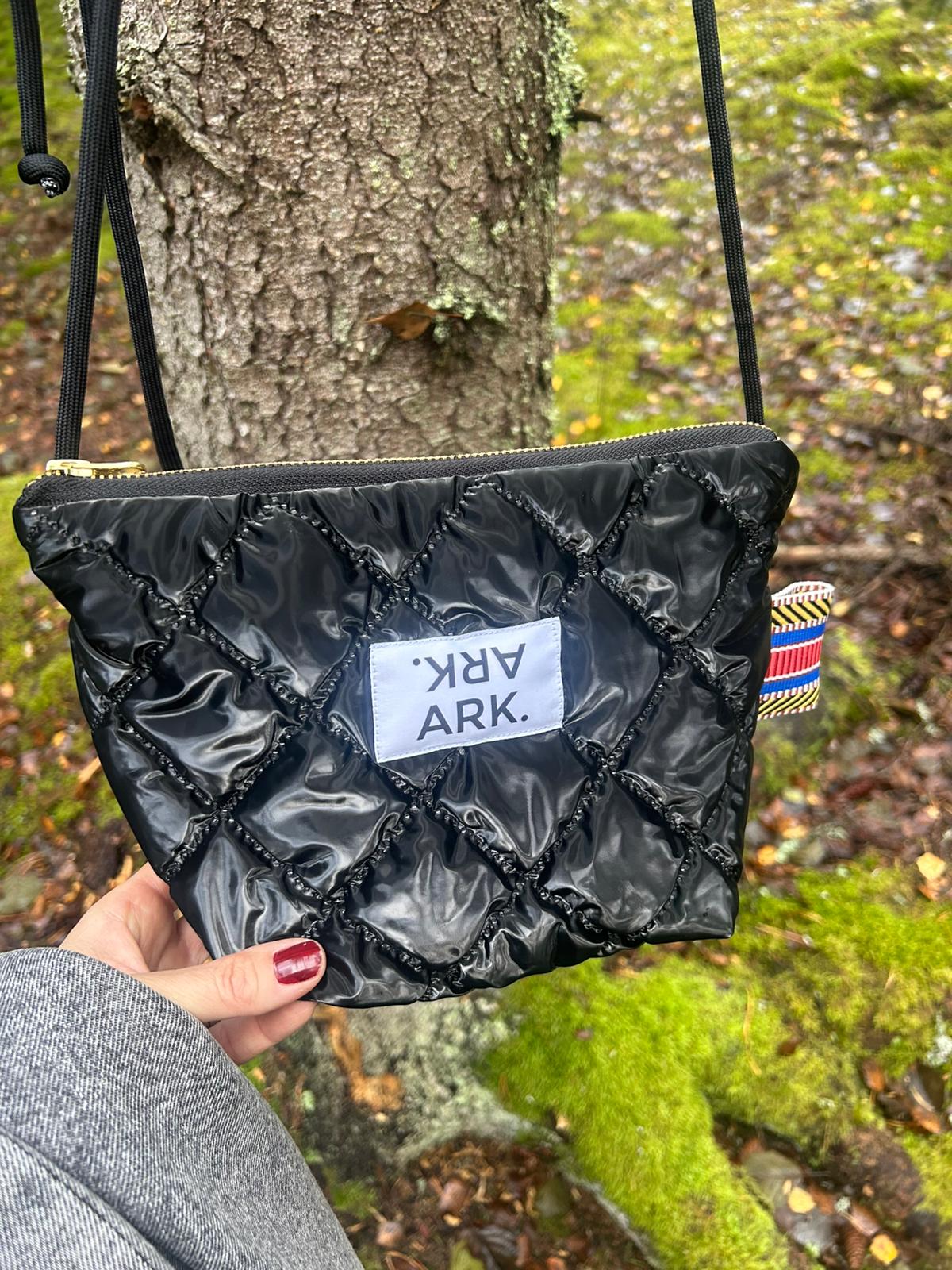 Mobo Bag Black