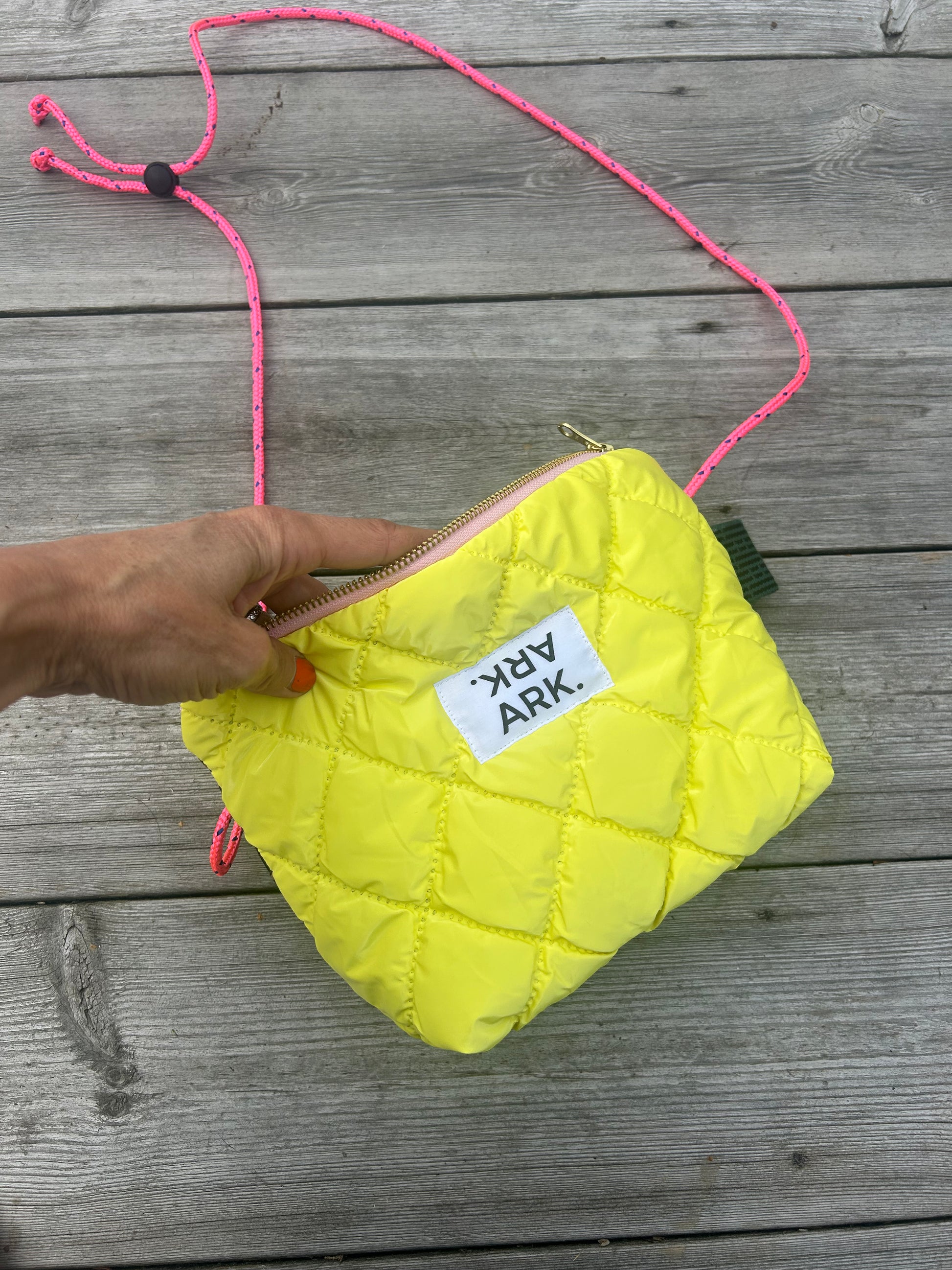 Mobo bag yellow/leo
