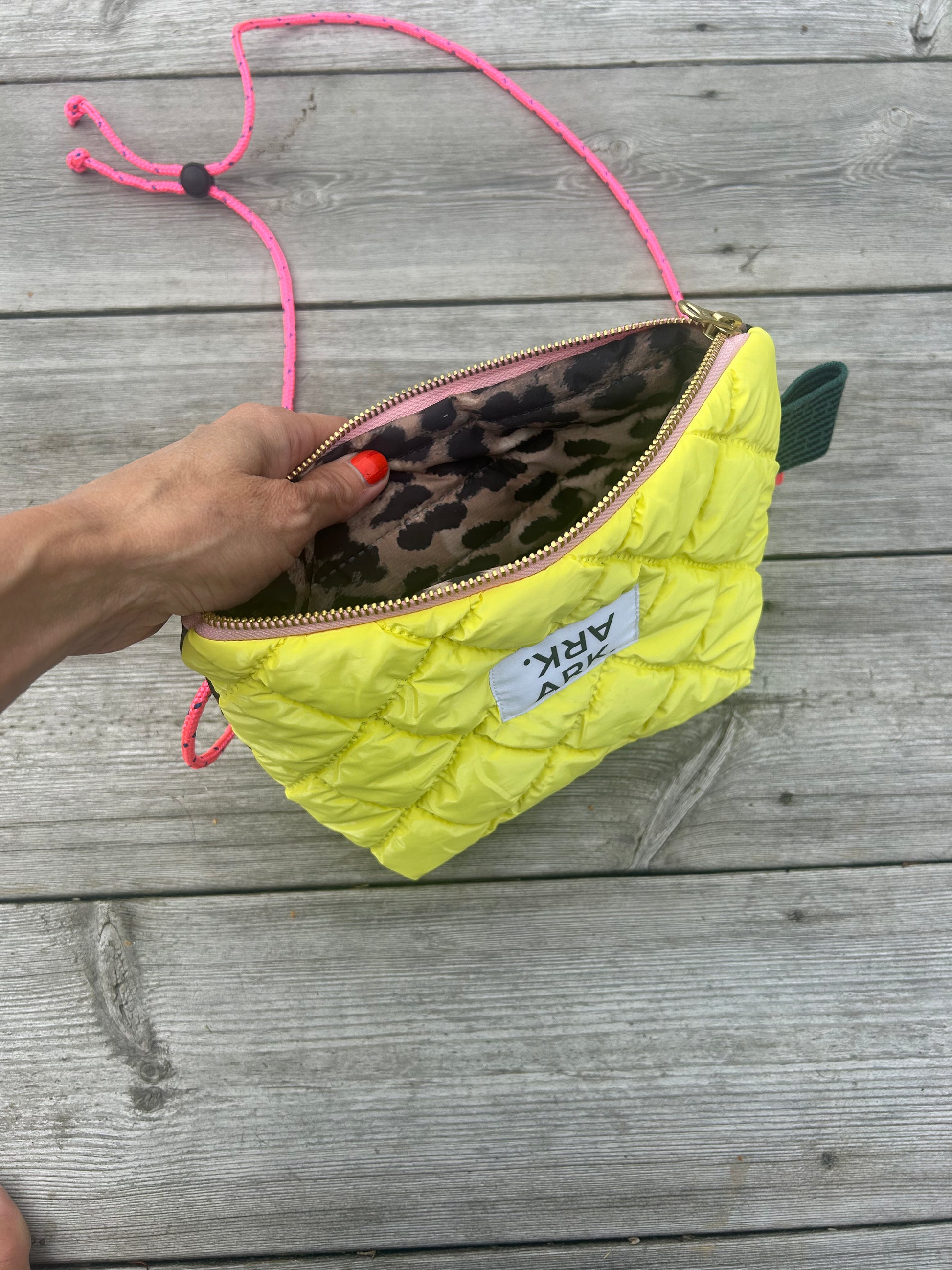 Mobo bag yellow/leo