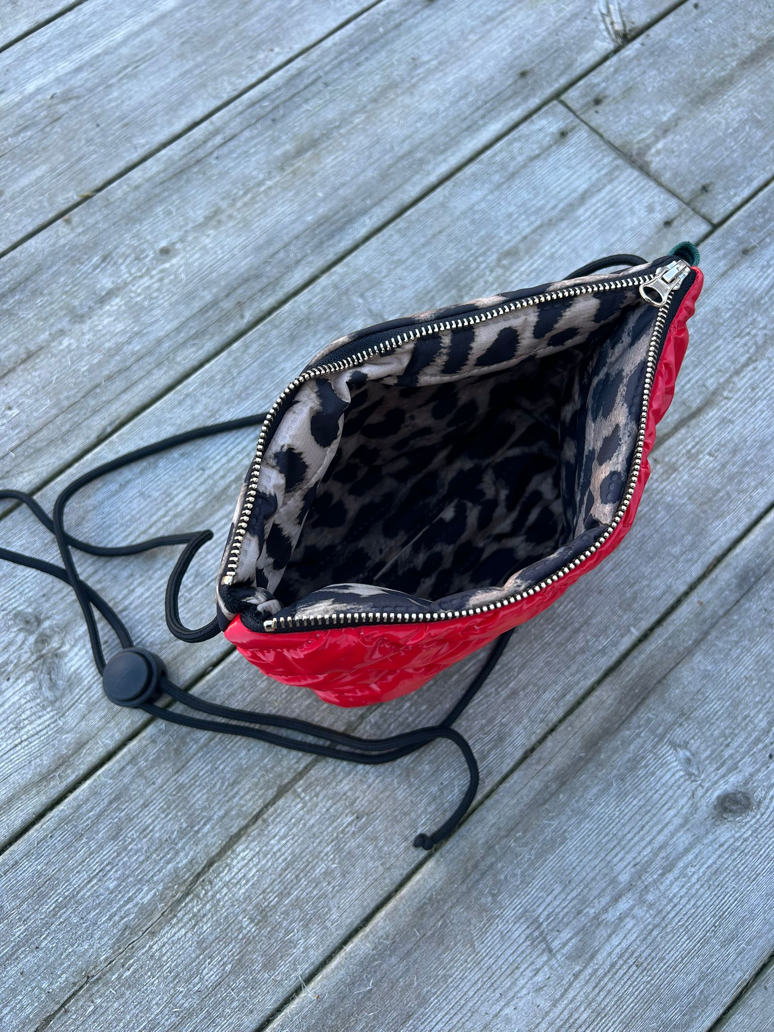 Mobo Bag Red/Leo