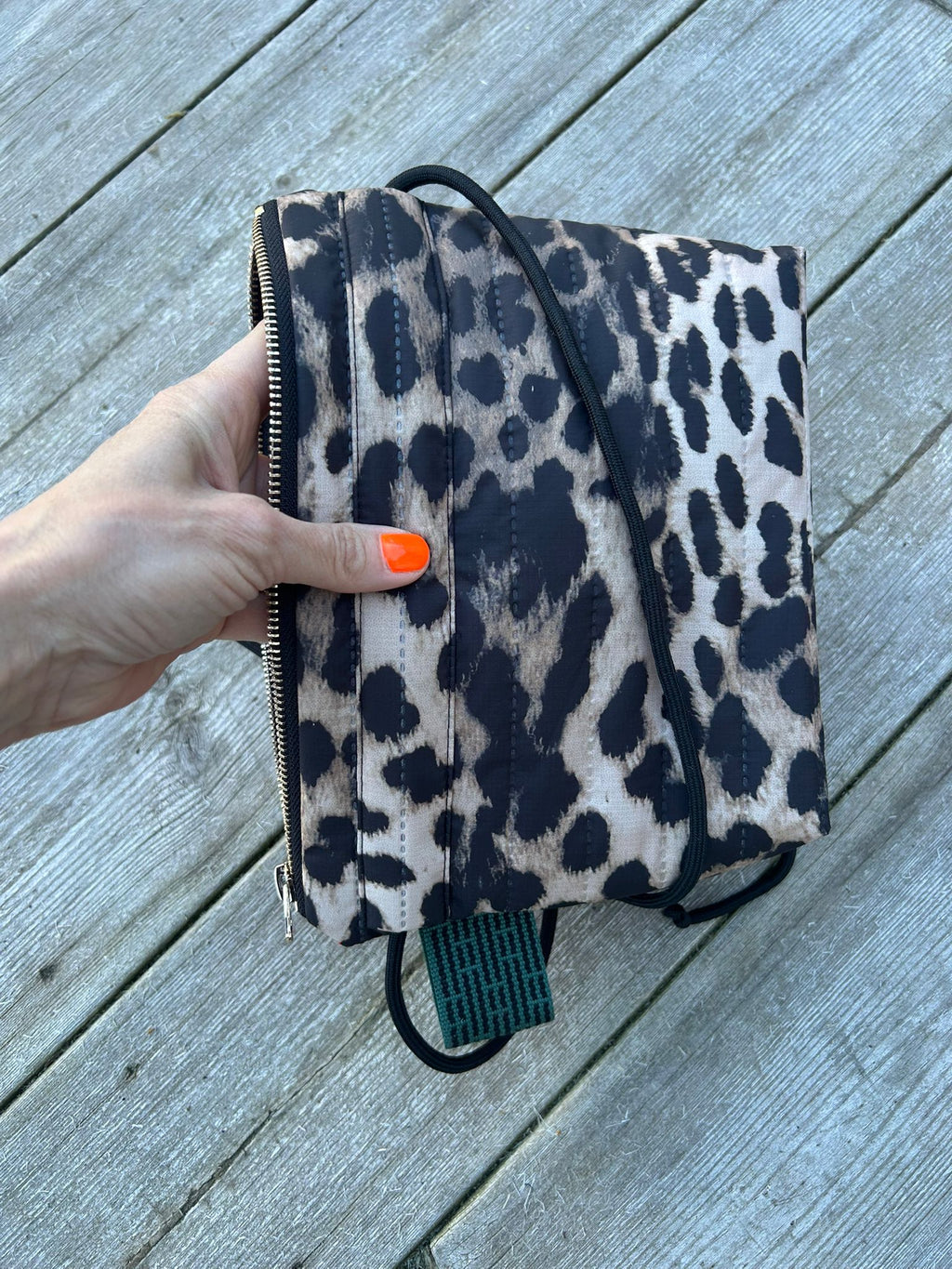 Mobo Bag Red/Leo