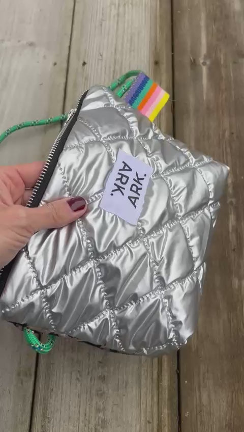 Mobo Bag Metallic Silver/Leo